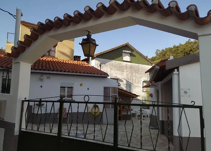 Casinha Da Eira *
