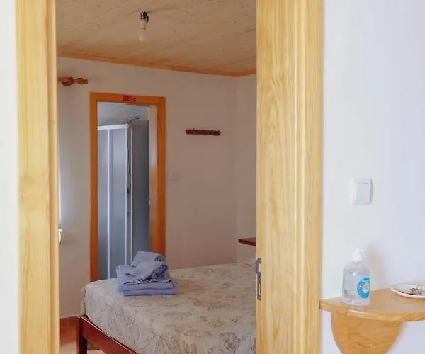 Casinha Da Eira * Góis